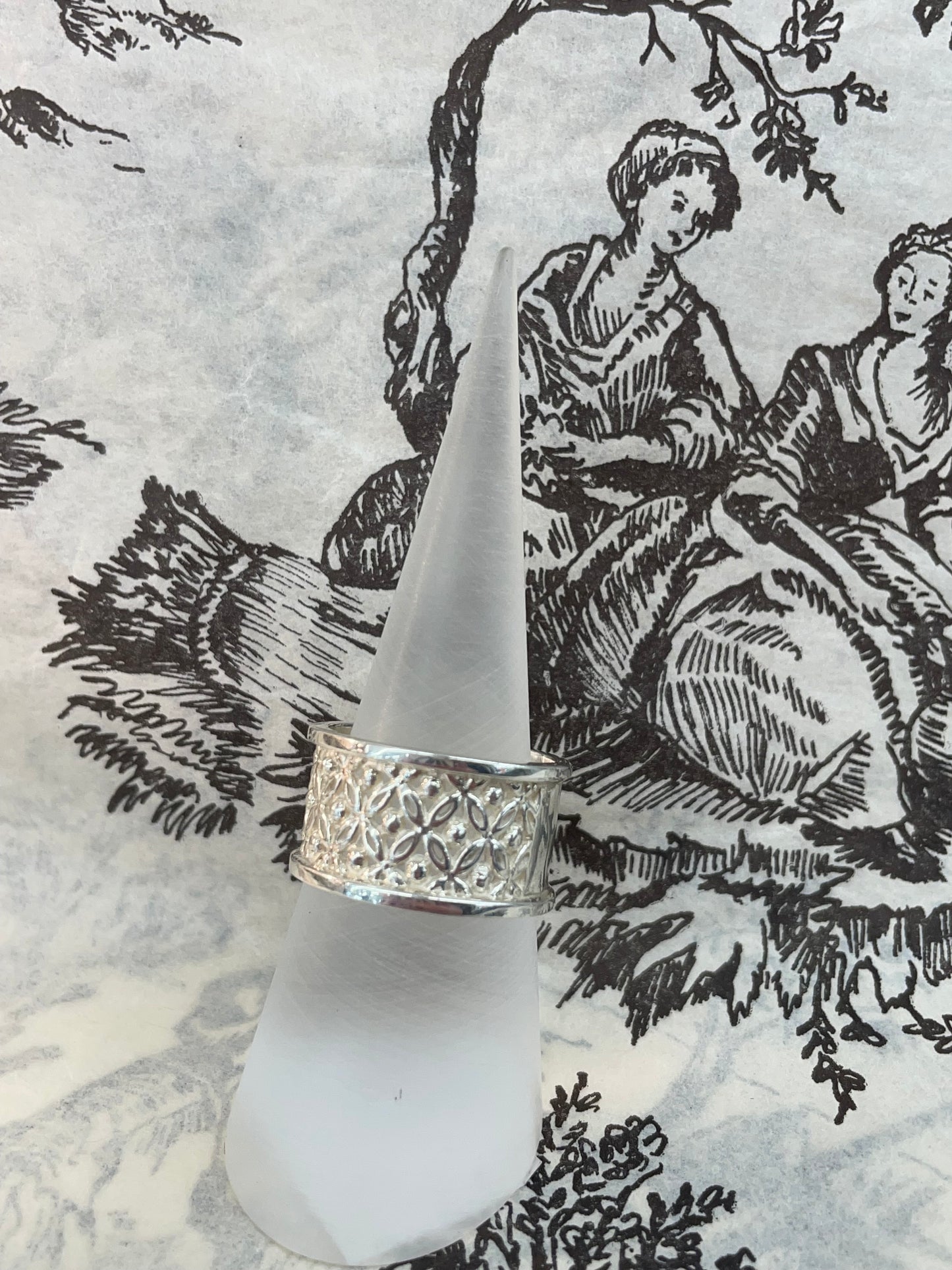 Filagree Wide Stirling Silver Band