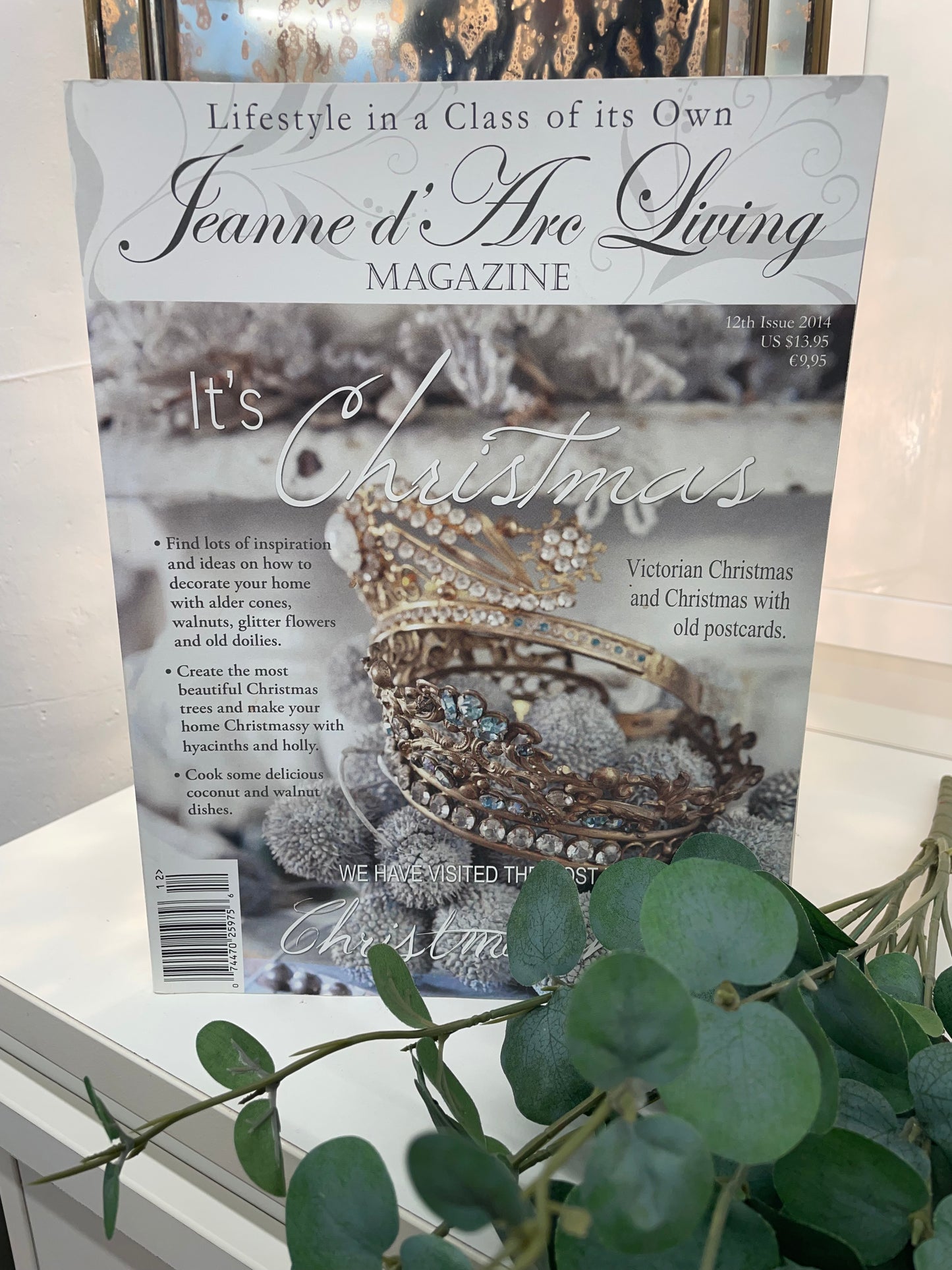 Jeanne d'Arc Living Magazine Back Issue - 12th Issue 2014