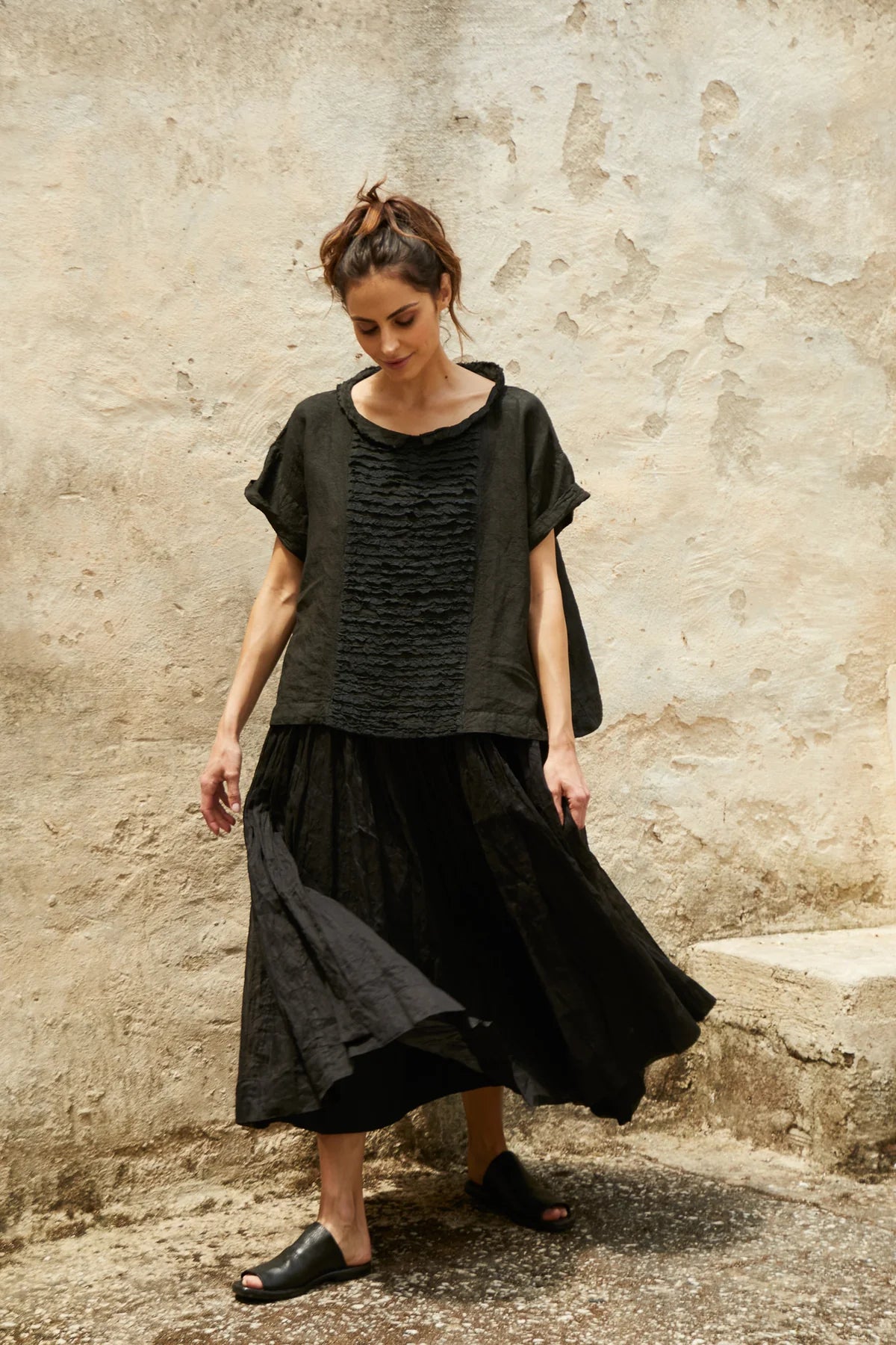 MegByDesign Black Luna Top Linen & Lace - Small