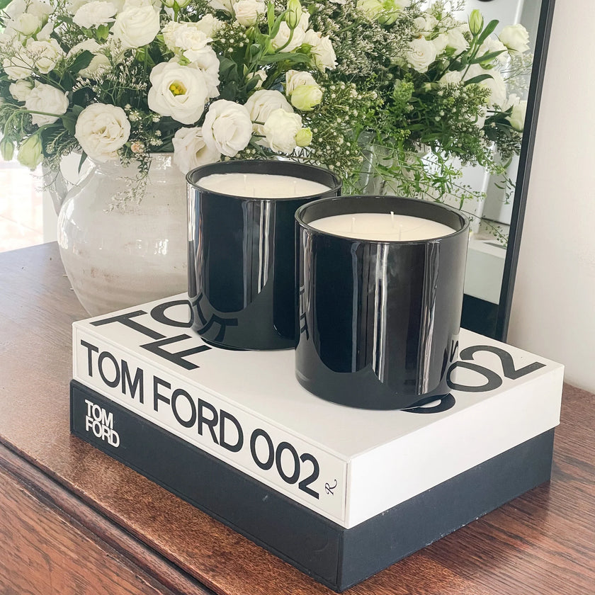 Amanda Alexander La Grande Candle Black