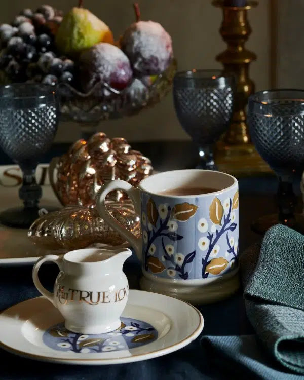 Emma Bridgewater 1/2 Pint Mug - Snowberry