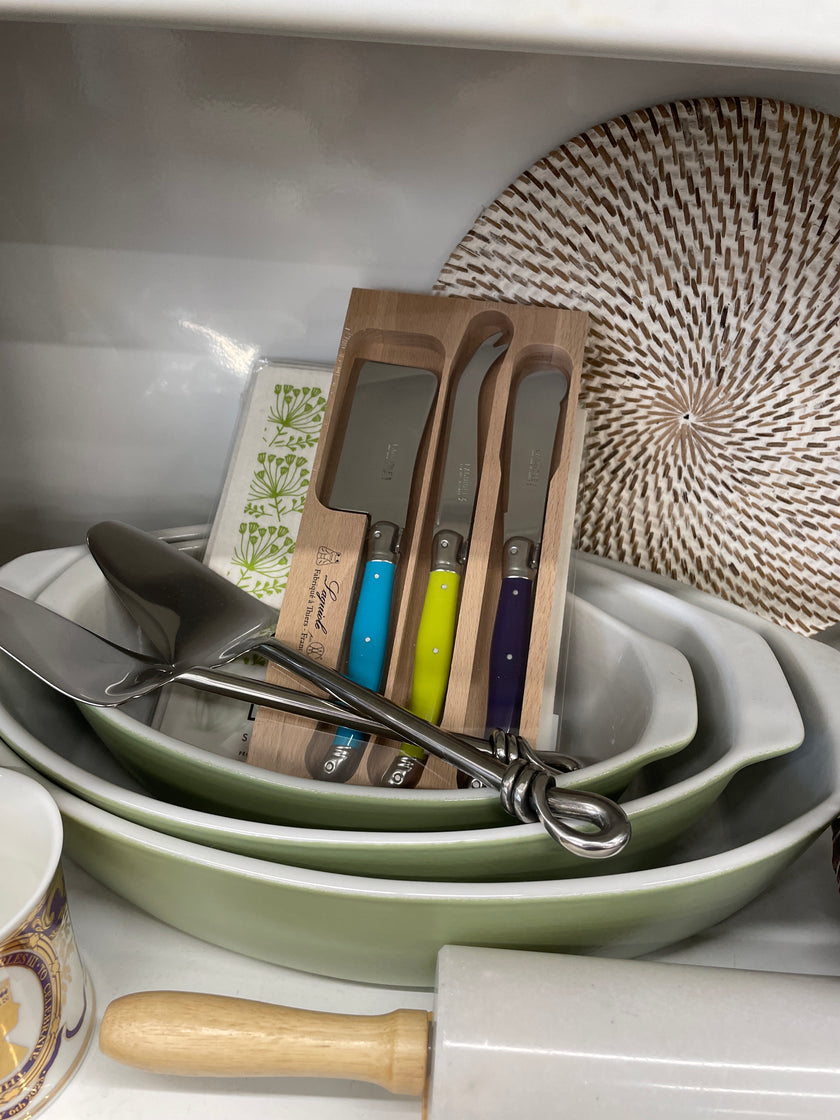 Casa Alegre Oval Green Baker