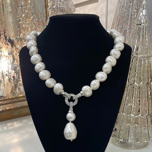 Extra Large Shell Pearl Necklace with Pearl Drop