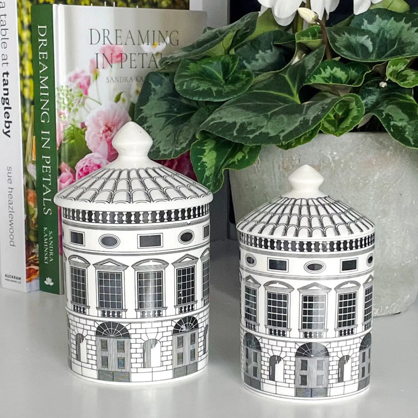 Amanda Alexander Mayfair Candle Paris