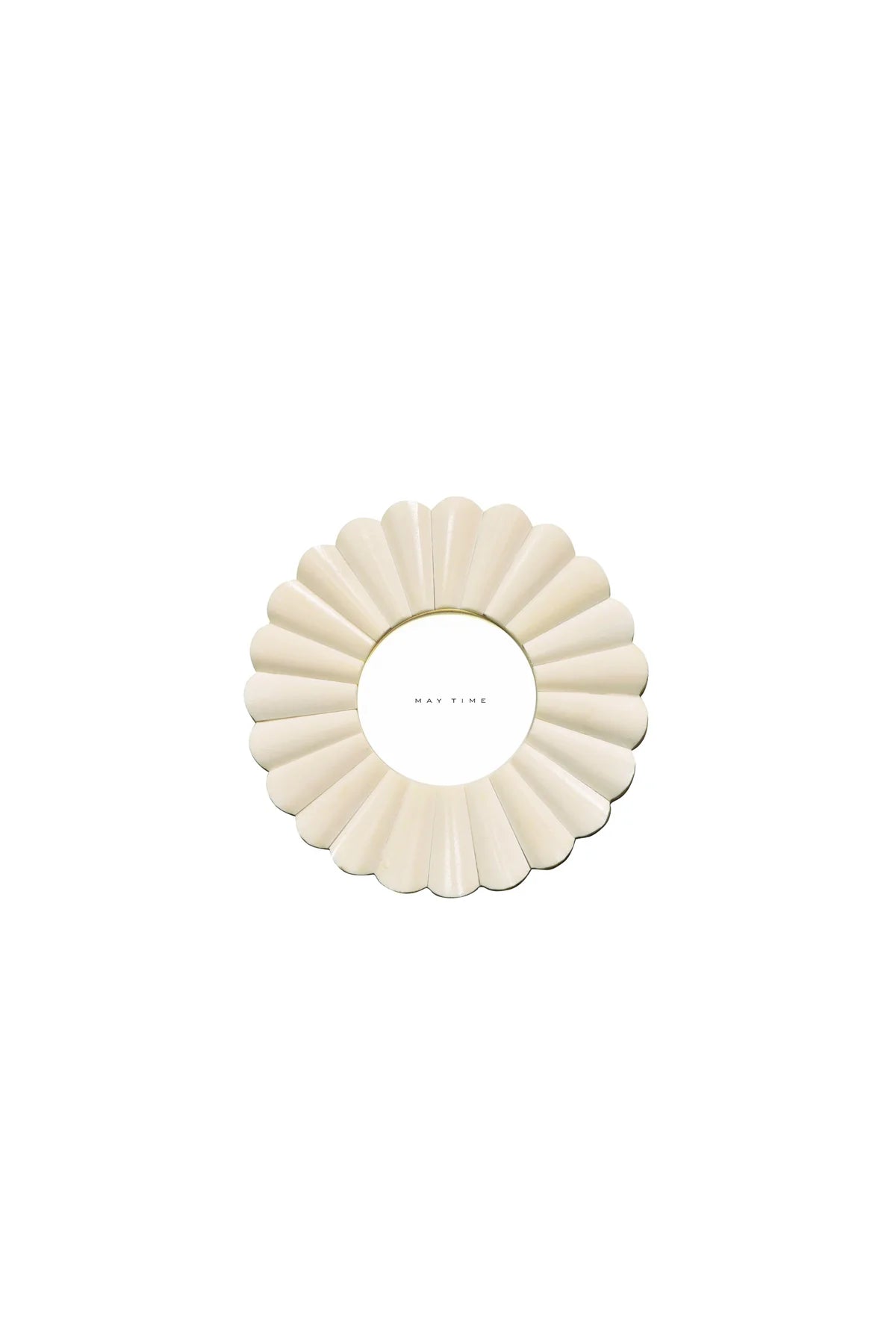 Single Scalloped Round Frame Cream by Maytime