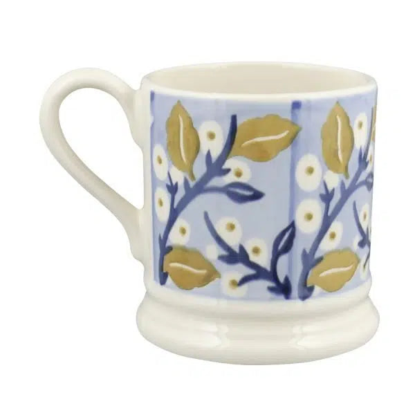 Emma Bridgewater 1/2 Pint Mug - Snowberry