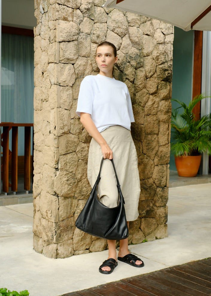 Pippa Delhi Hobo Leather Bag - Black