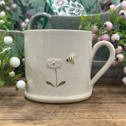 Hogben Mug - Bee & Daisy Cream (SECOND)