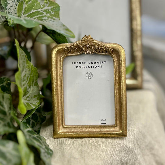 Floral Shaped Photo Frame 2"x3" by French Country Collections