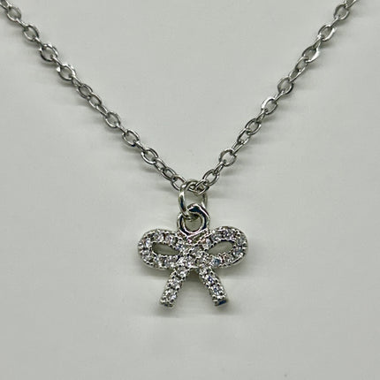 Bow Neclace