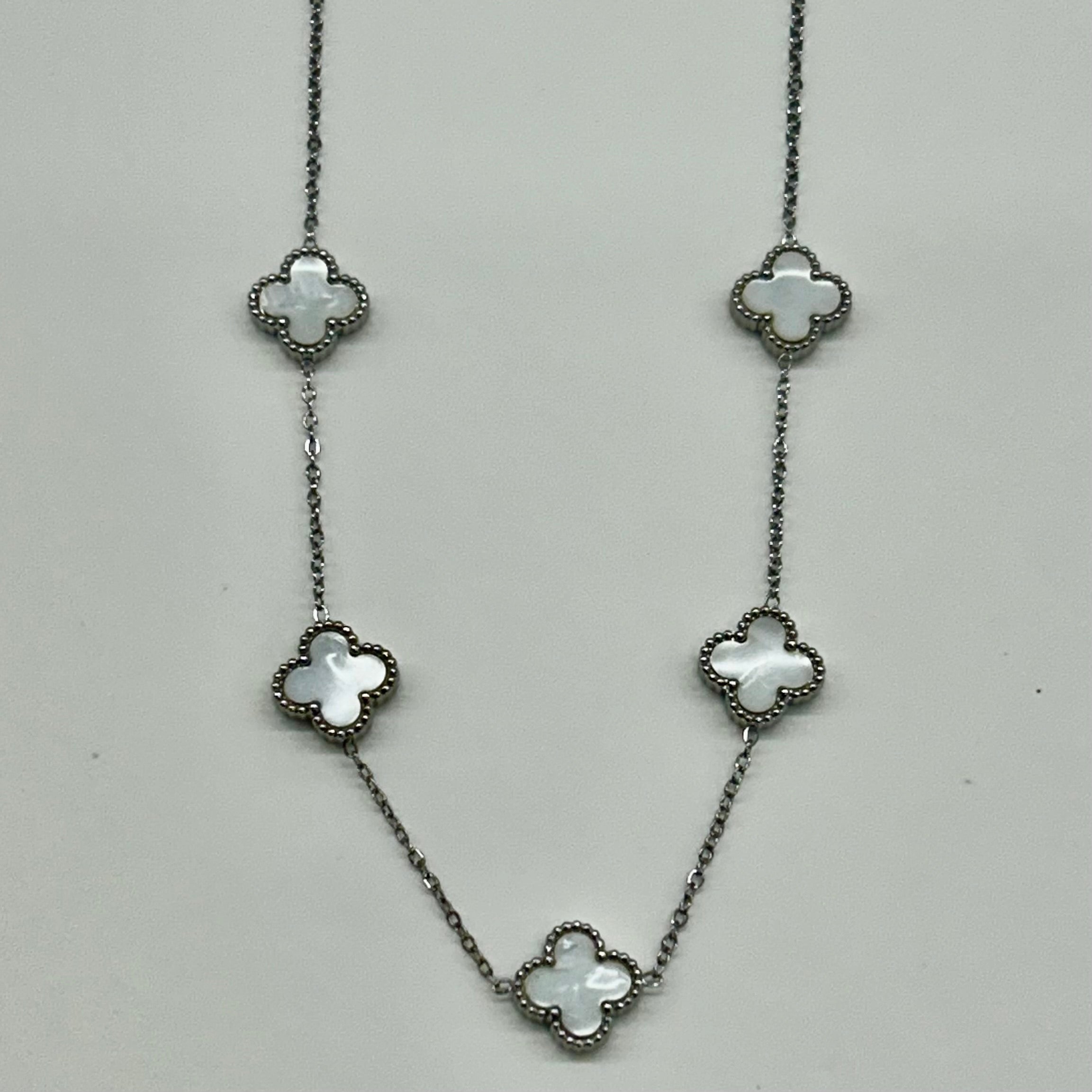 Five Flower Necklace