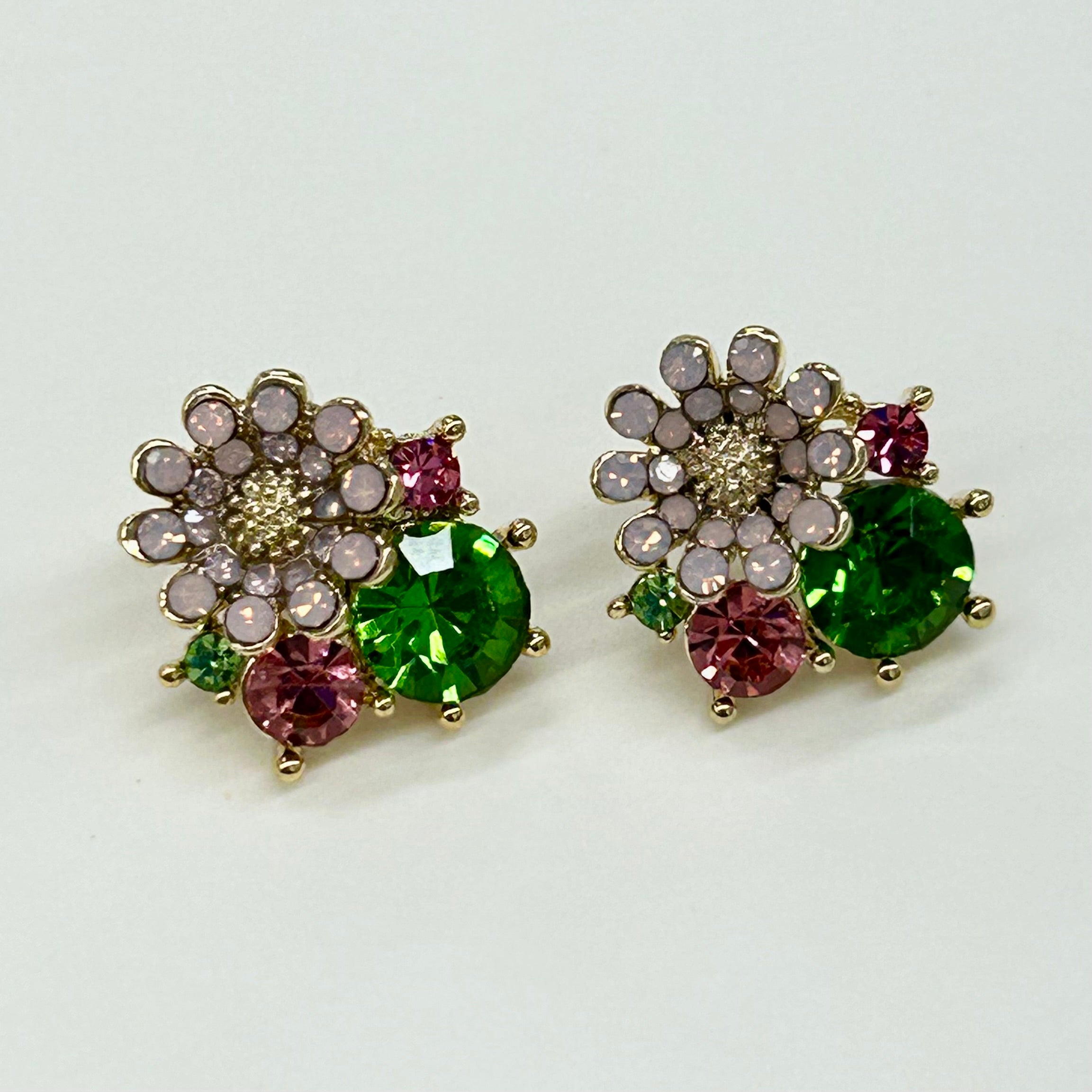Violet Design Vintage Flower Studs