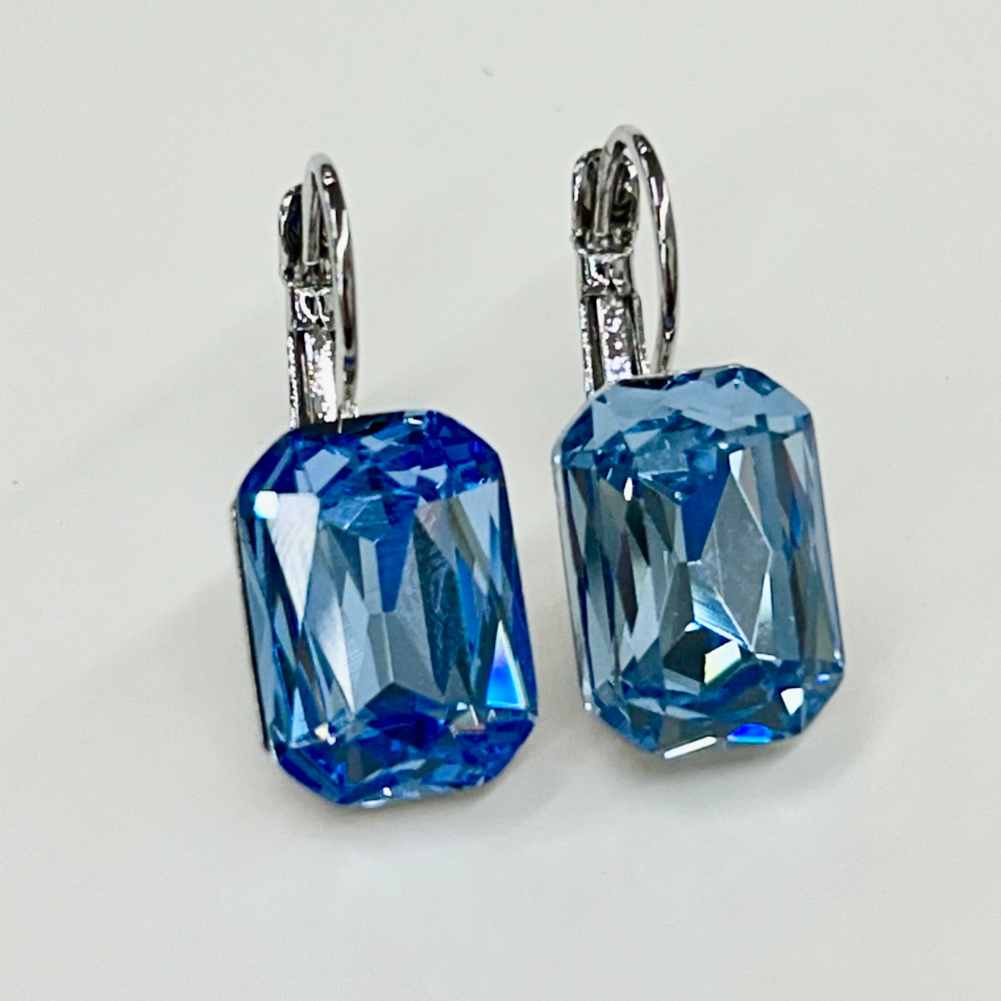 Violet Design Rectangle Drop Earrings Silver