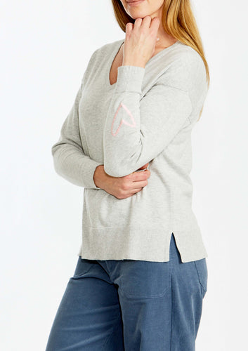 Pingpong Everyday Pullover - Grey with Heart Embroidery