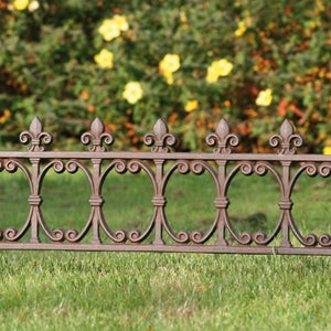 Lawn Fence Fleur de Lis Large