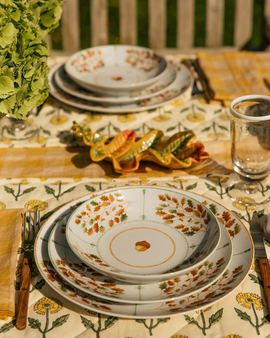 Bordallo Dinner Plate, Gudrun by Claudia Schiffer