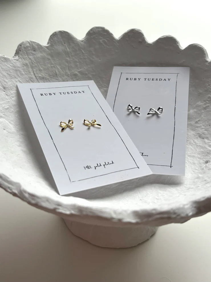 Ruby Tuesday Bow Studs - 18k Gold Plated