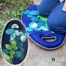 Burgon and Ball Under the Canopy Kneeler