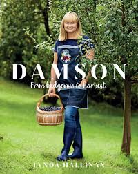 Damson - From Hedgerow to Harvest by Lynda Hallinan