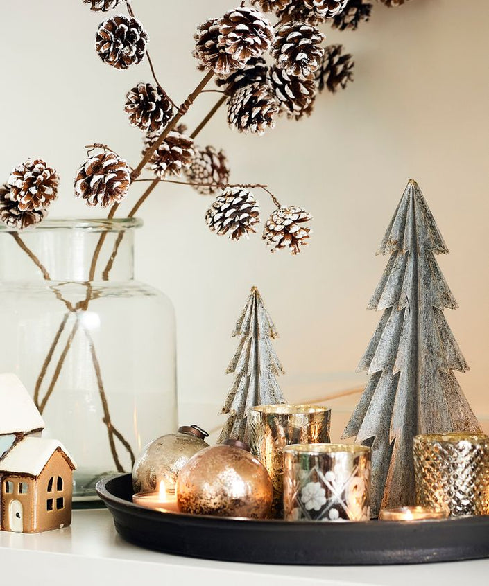 French Country Branch Wite Wash Pinecone Bunch