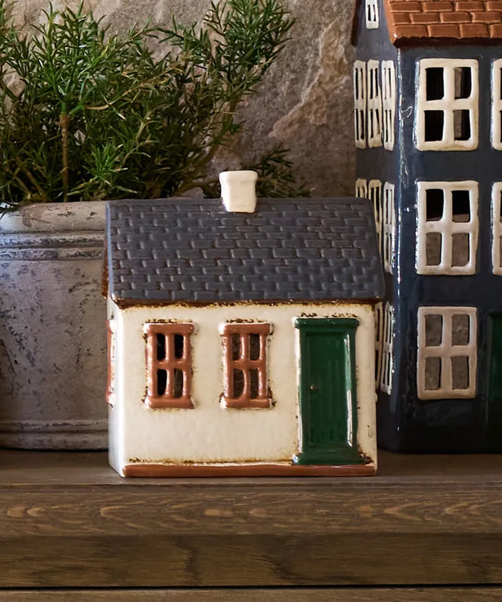 Cotswold Country Tea Light Cottage by French Country Collections