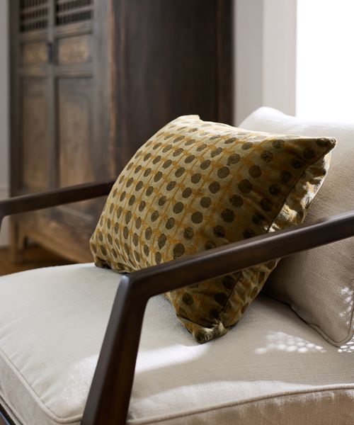 Dots Handblock Velvet Cushion Cover