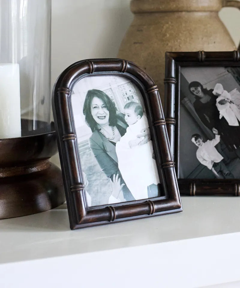 Bamboo Round Top Photoframe 4x6
