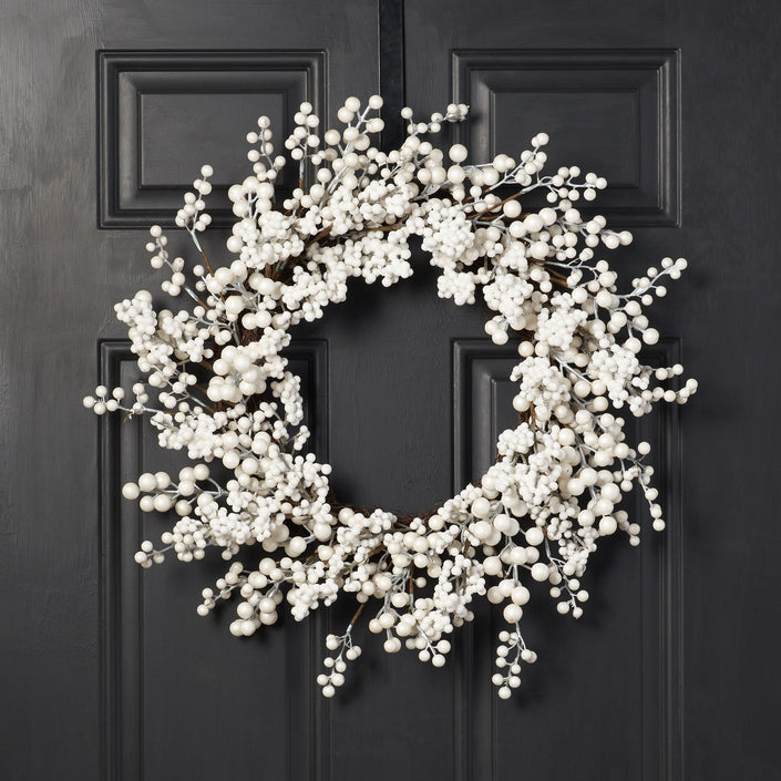 White Pearly Berries Wreath