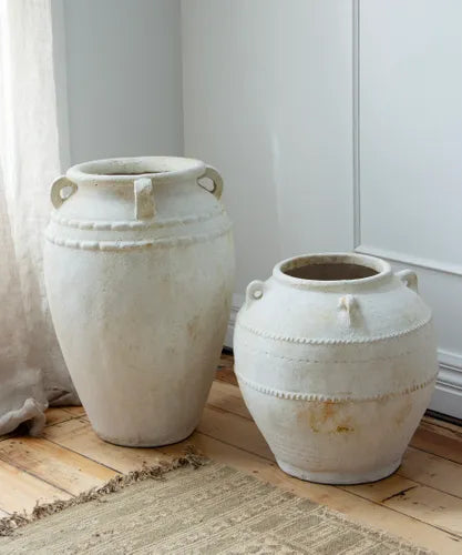 Nour Urn