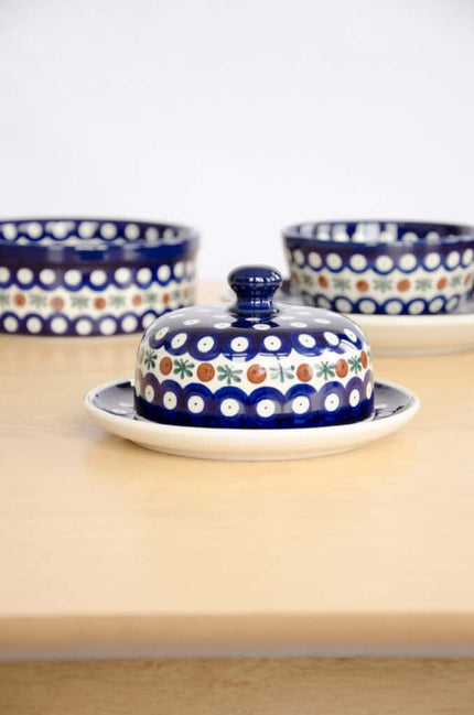 Polish - Blue Daisy Round Butter Dish