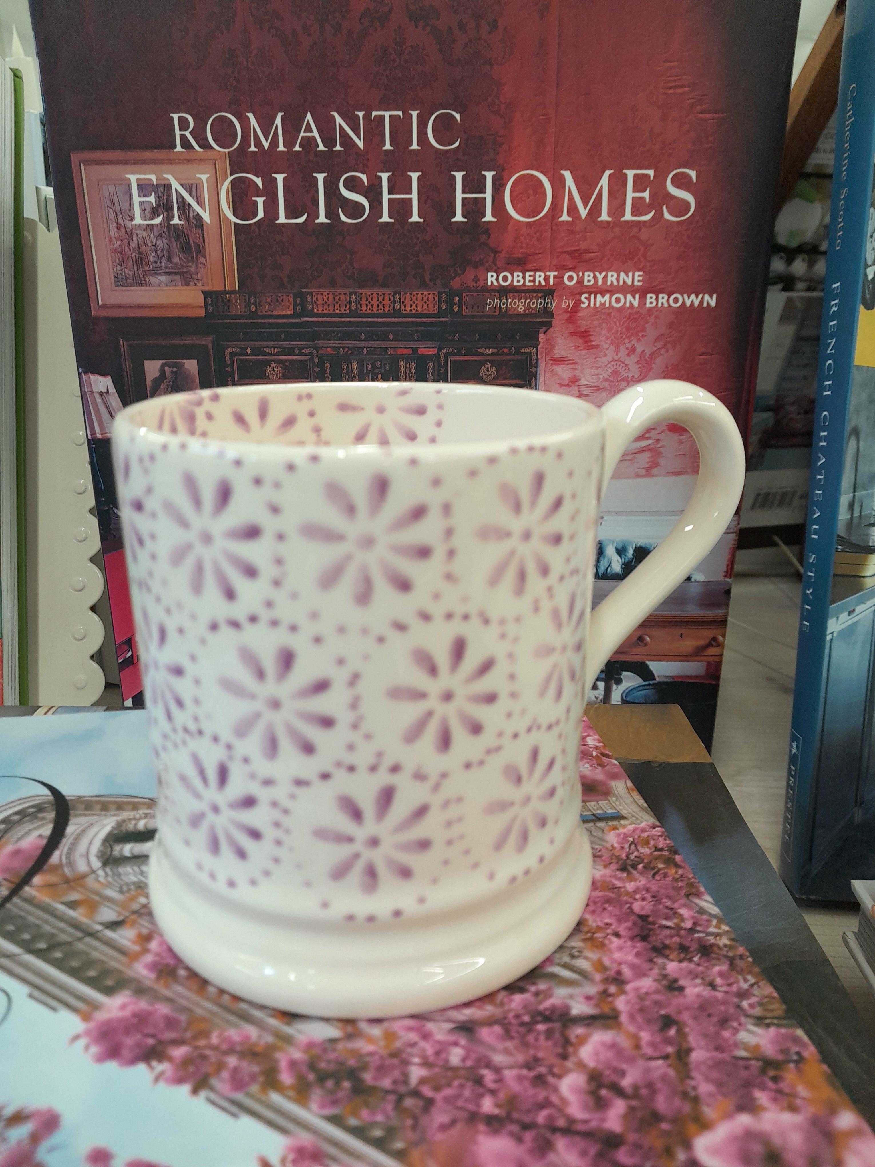 Emma Bridgewater Daisy Spot 1/2 Pint Mug