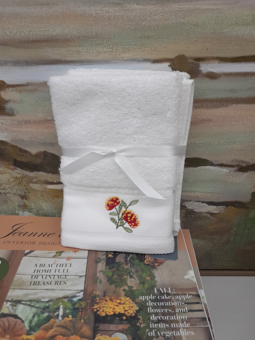 Alice & Lily Embroidered Face Cloth Set of 2