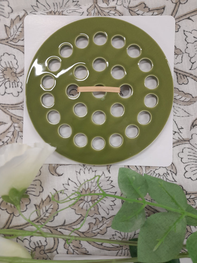 Flower Arranging Disc Medium