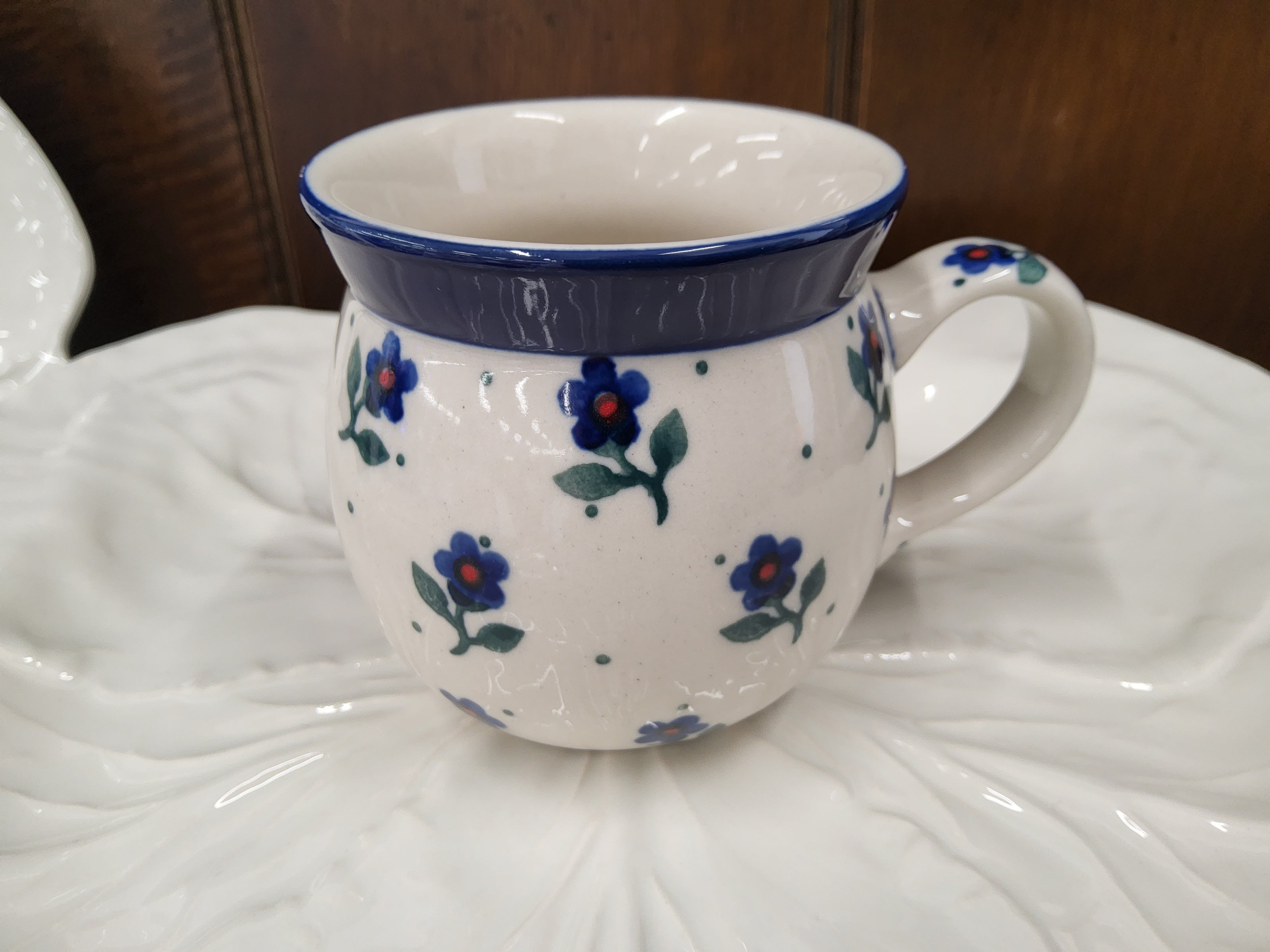 Polish Ceramics Red Buds Mug - Small Rounded