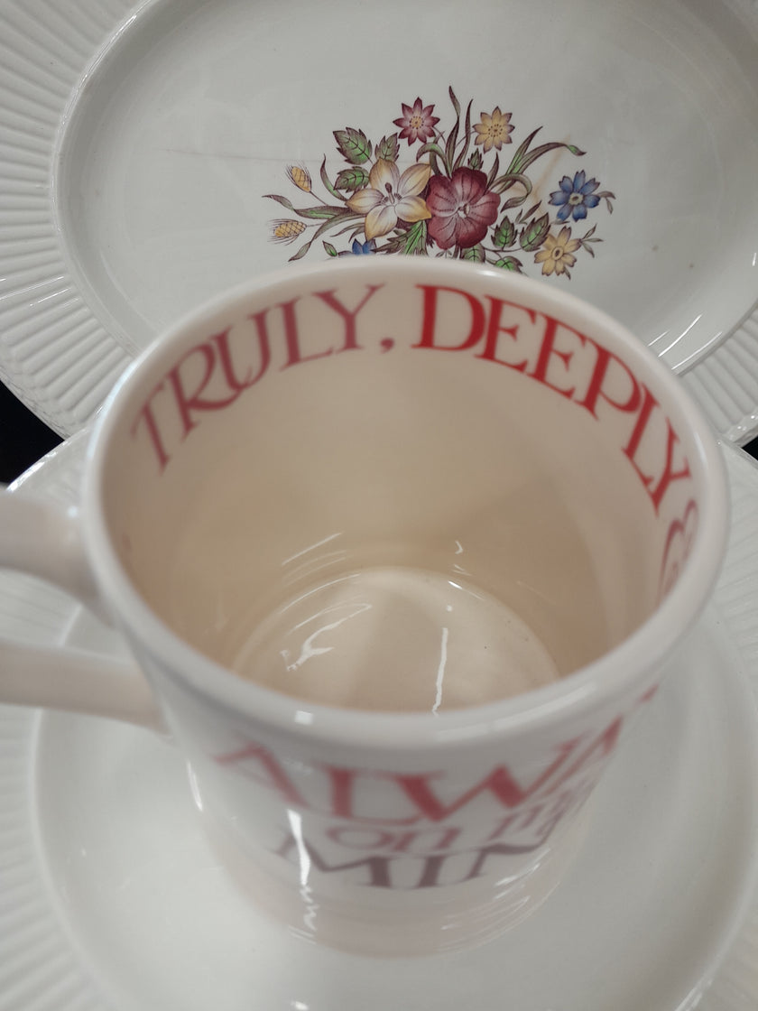 Emma Bridgewater True Love 1/2 Pint Mug