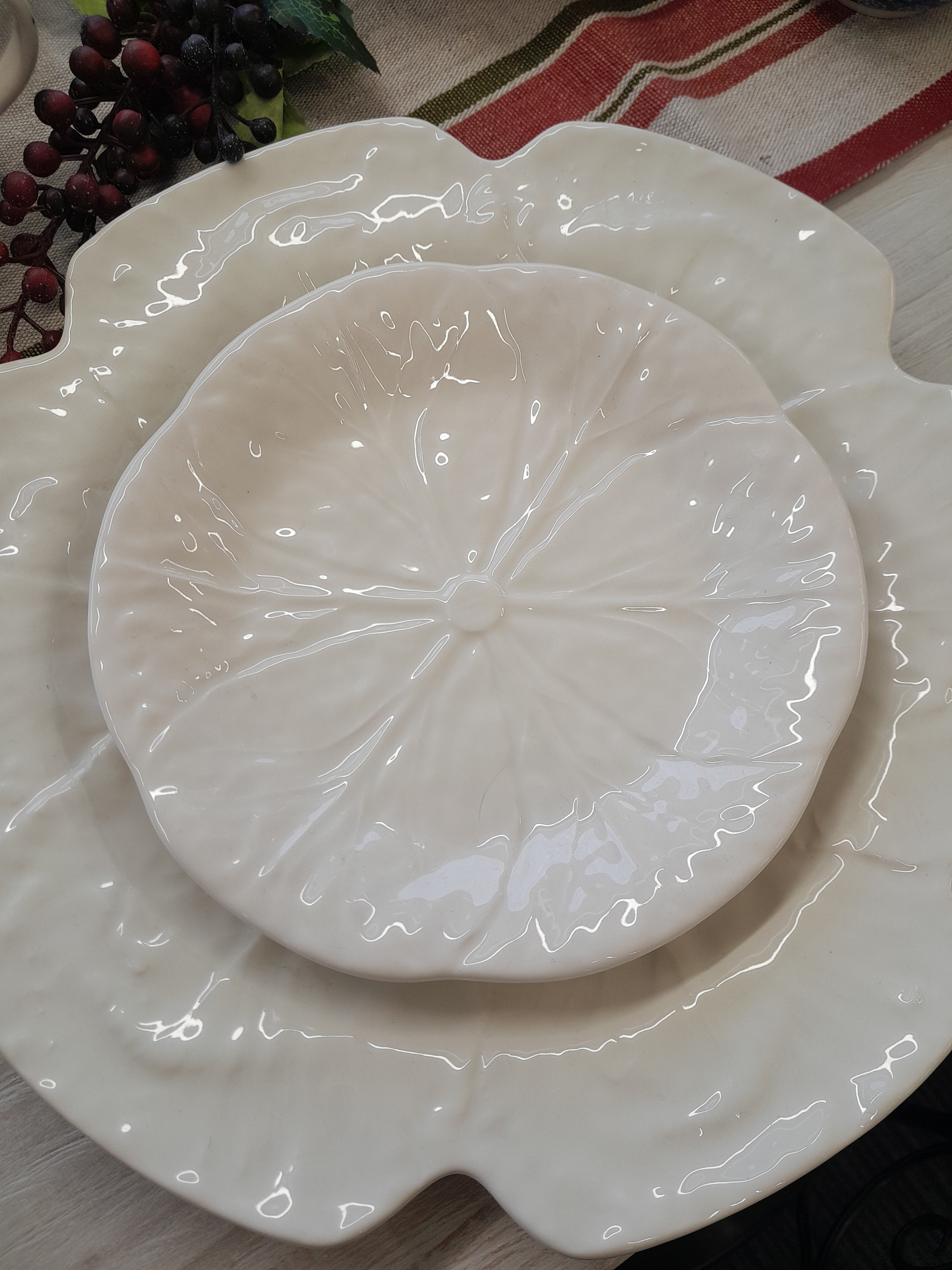 Cabbage Plate 19cm Beige
