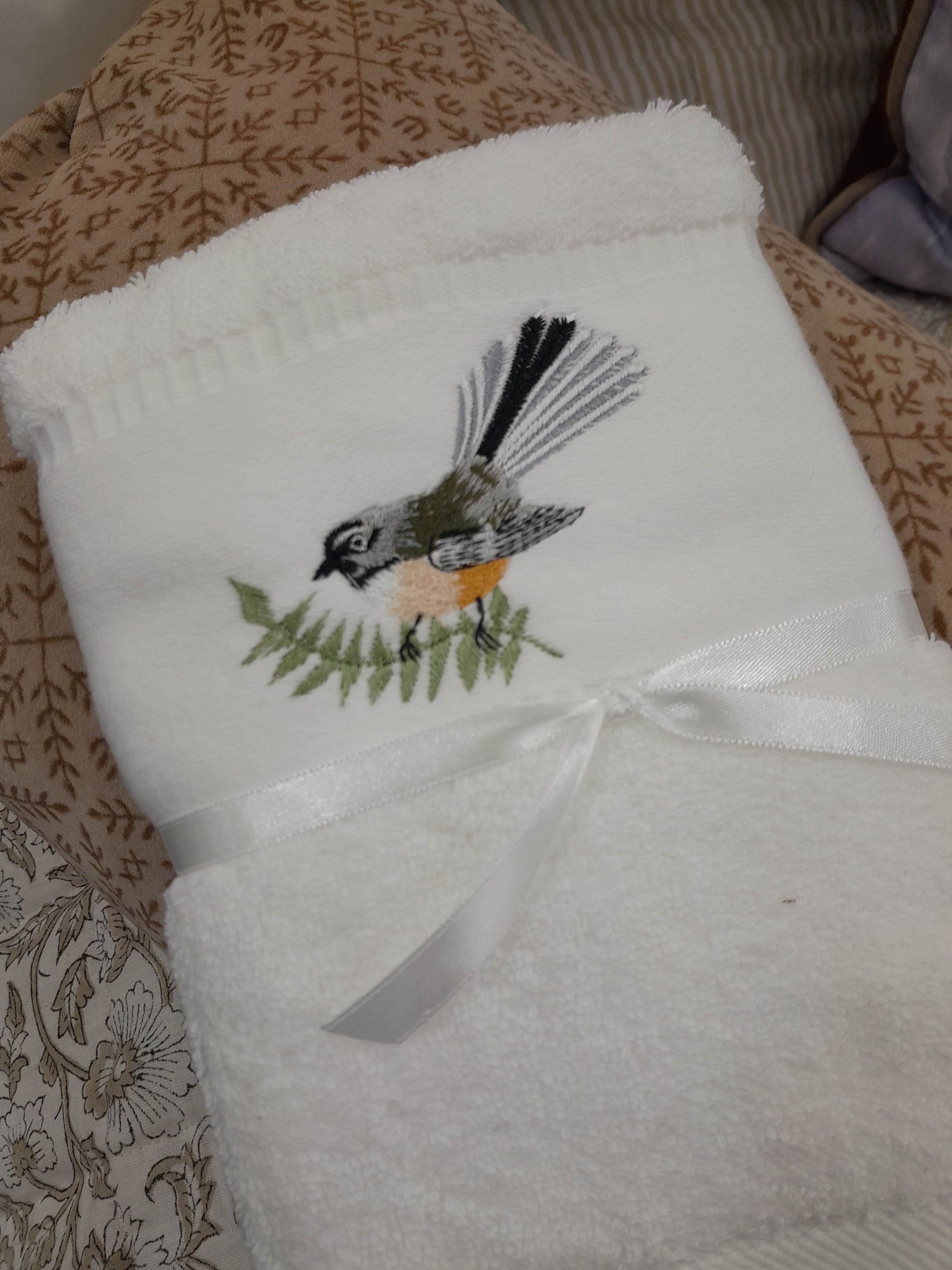 Alice & Lily Embroidered Hand Towel