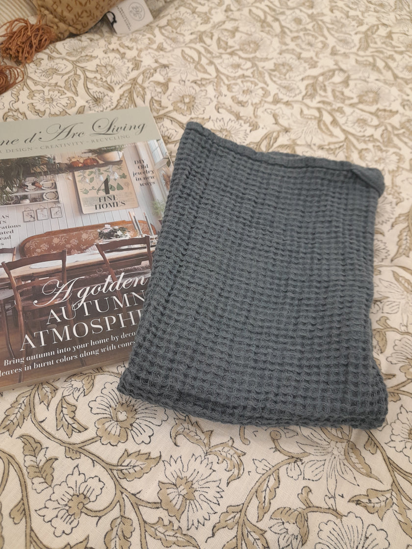 Ottoman Grey-Blue Linen Waffle Hand Towel