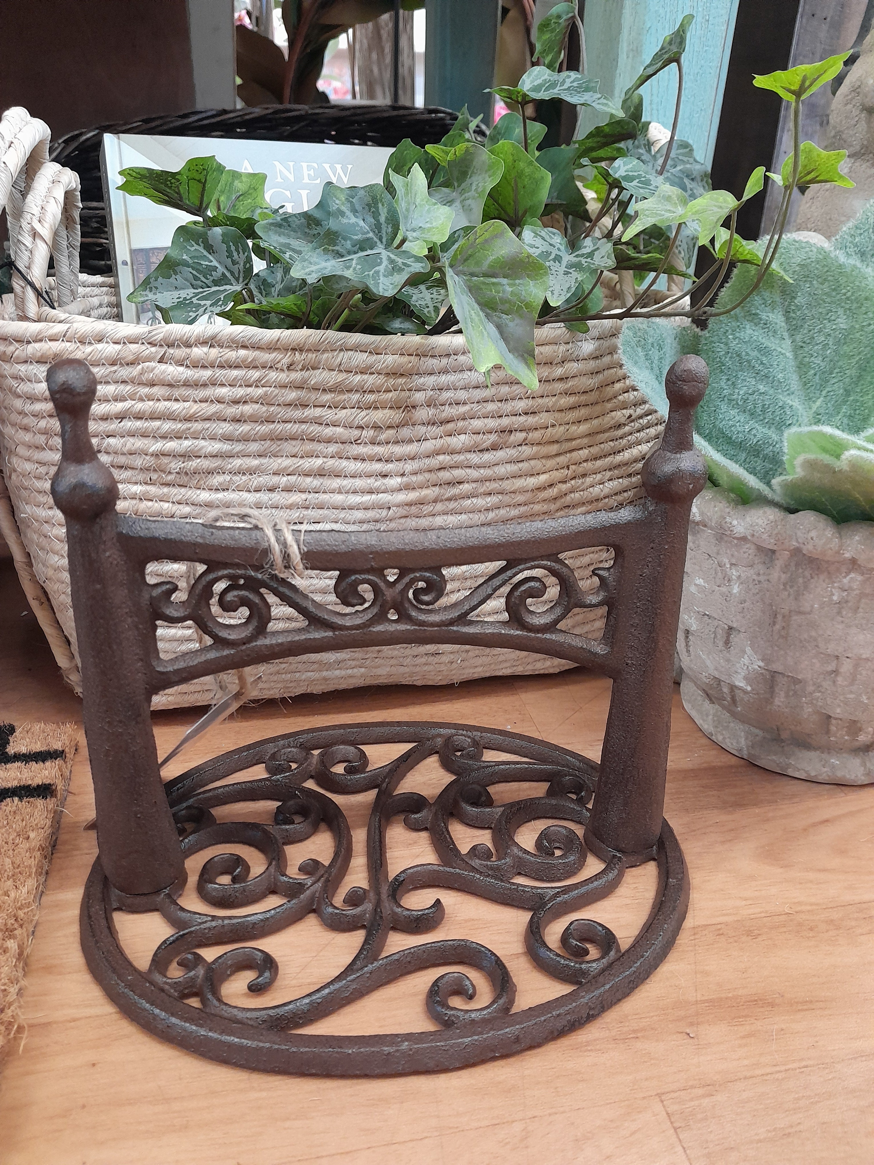 Cast Iron Ellipse Boot Scraper