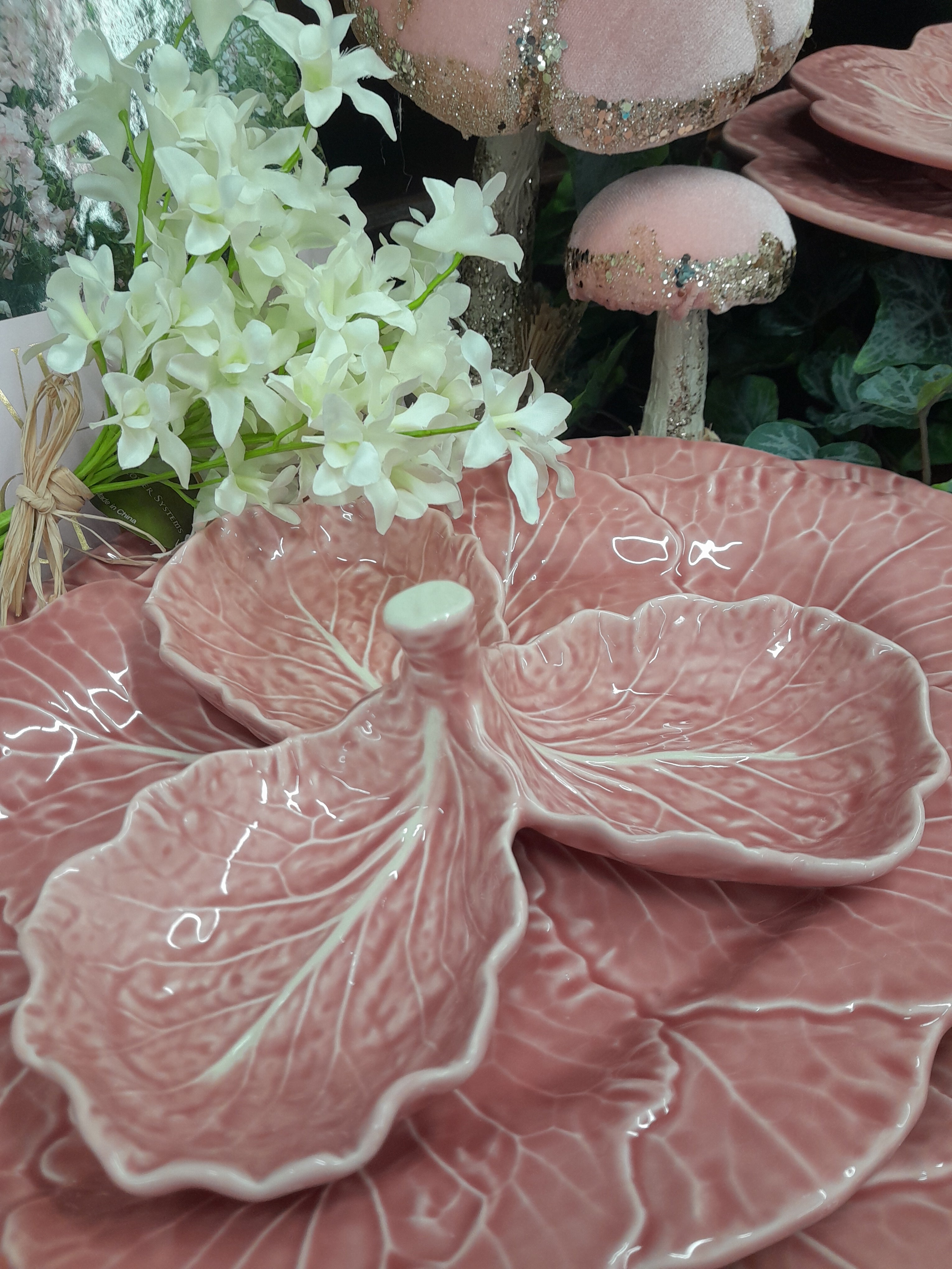 Cabbage Rose Olive Dish-Bordallo