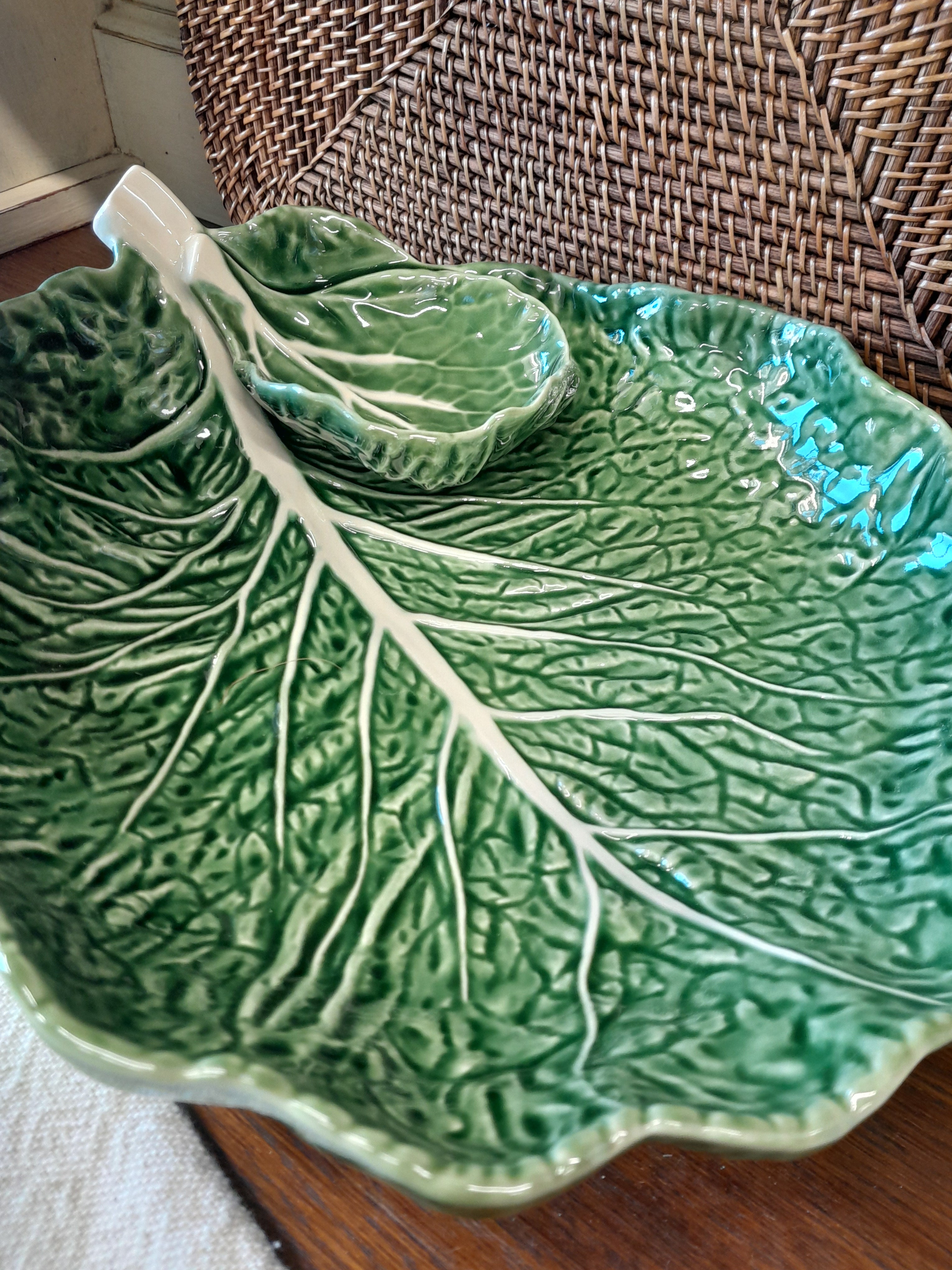 Bordallo Cabbage Leaf Salad Bowl 34cm