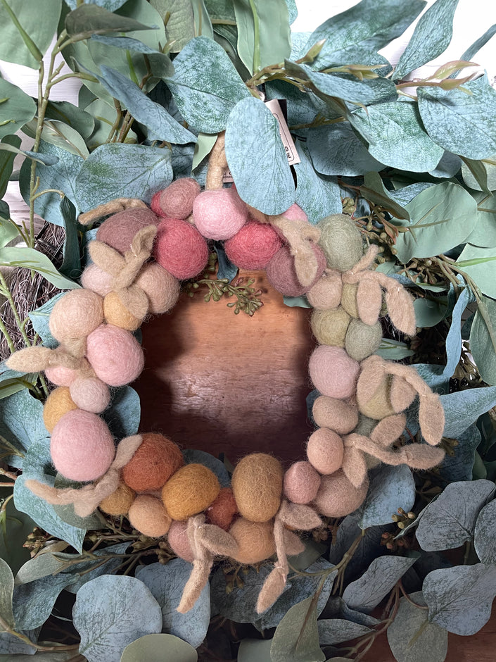 Gry and Sif Egg Wreath